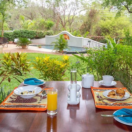 The Courtney Lodge Victoria Falls Exterior photo