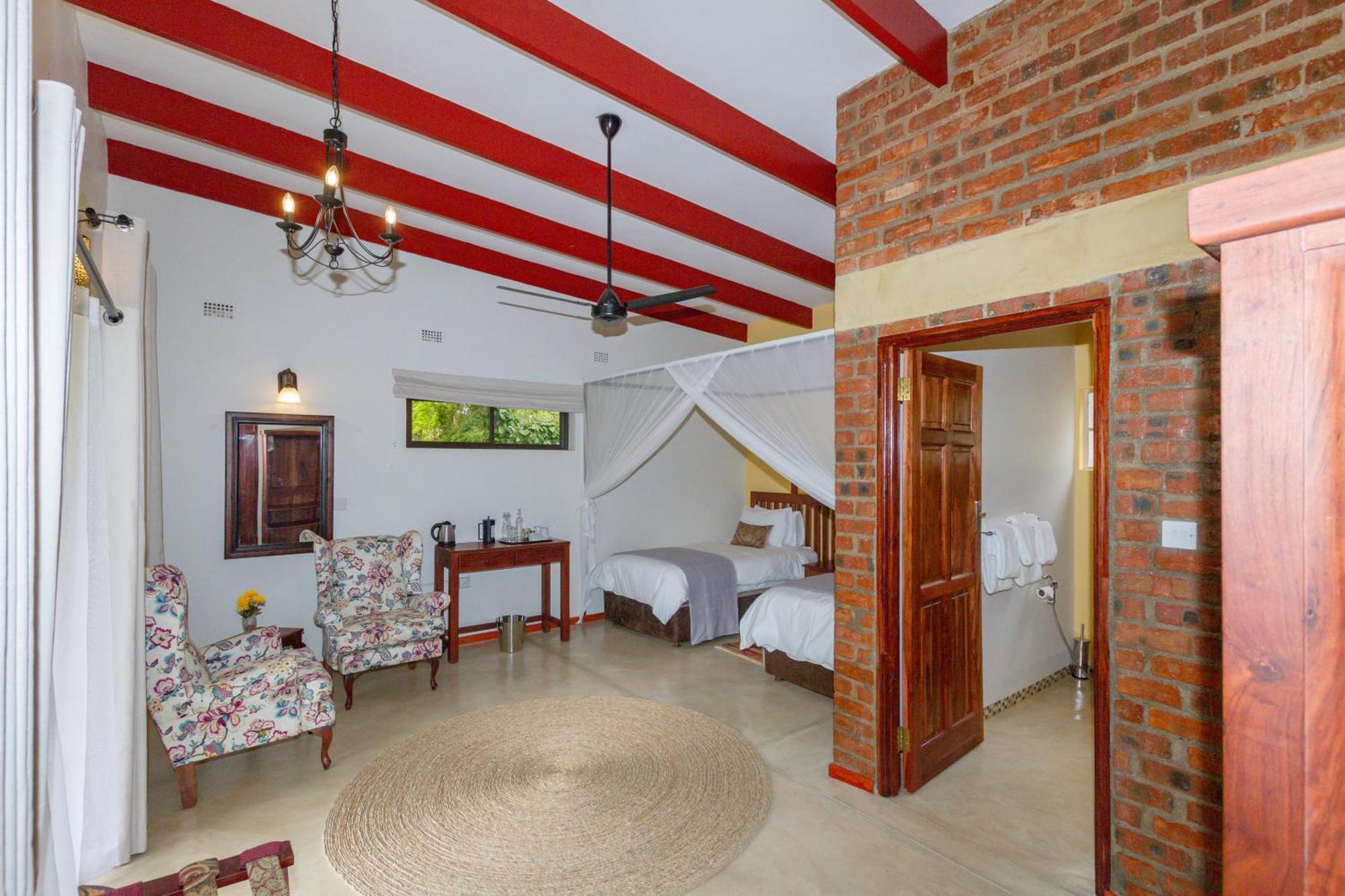 The Courtney Lodge Victoria Falls Exterior photo